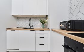 Nowa Manufaktura Apartment Wrocław Krzyki by Noclegi Renters